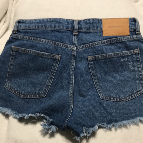 Hot shorts - Picture 3 of 3